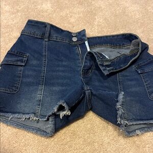 High-Rise Dark Blue Denim Cargo Jean Shorts with Frayed Hem